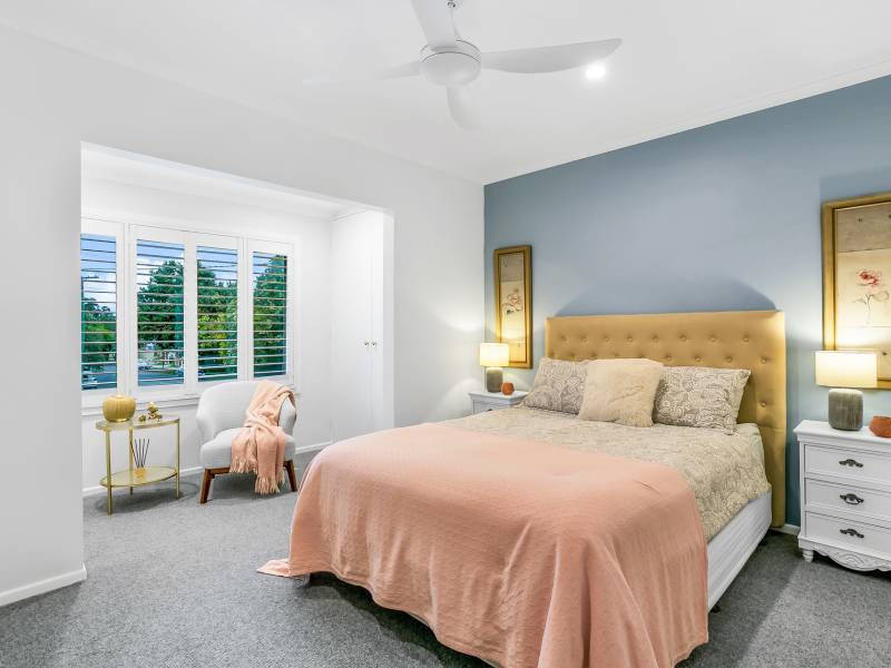 64 Wilson Street, Labrador, QLD 4215 AUS