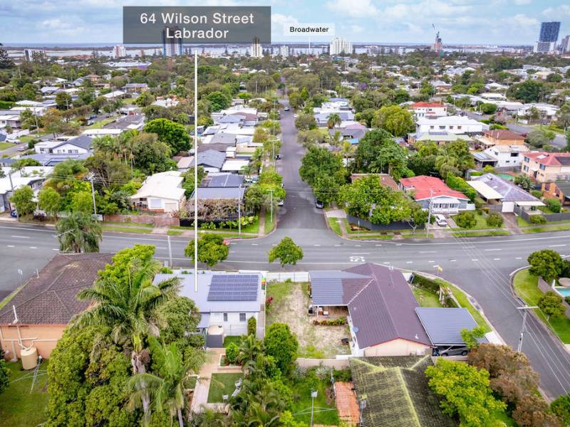64 Wilson Street, Labrador, QLD 4215 AUS