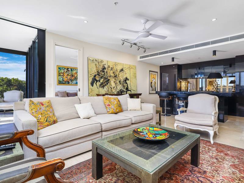 205E/1 Marina Drive, Benowa, QLD 4217 AUS