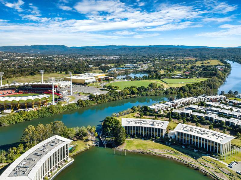 205E/1 Marina Drive, Benowa, QLD 4217 AUS