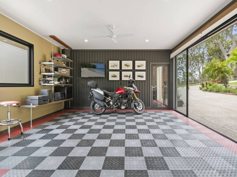 22 Park Court, Mudgeeraba, QLD 4213 AUS