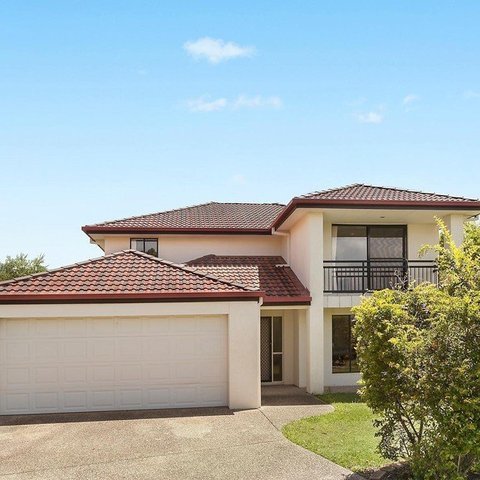 13 Katie Court, Arundel  QLD  4214