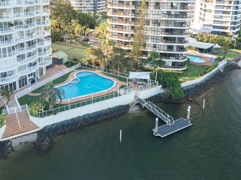 22F/5 Bayview Street, Runaway Bay, QLD 4216 AUS