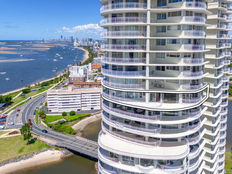 22F/5 Bayview Street, Runaway Bay, QLD 4216 AUS
