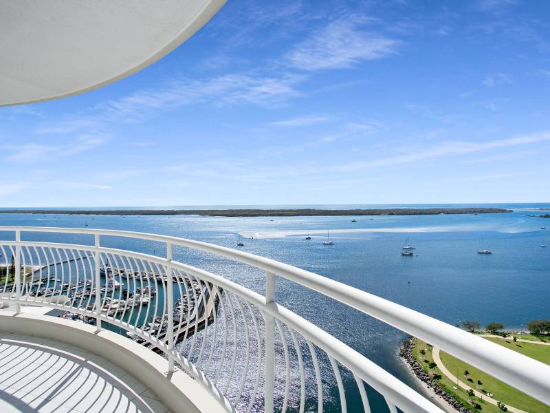 22F/5 Bayview Street, Runaway Bay, QLD 4216 AUS