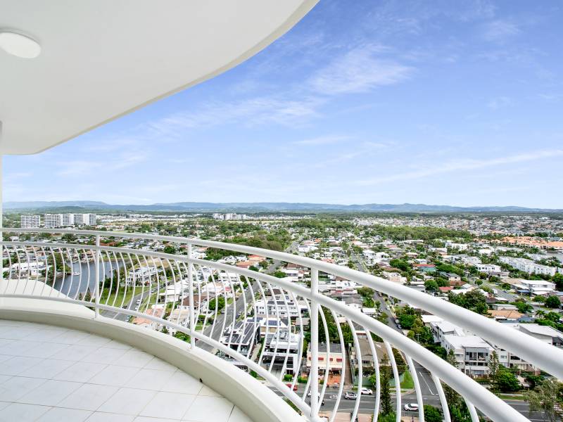 22F/5 Bayview Street, Runaway Bay, QLD 4216 AUS