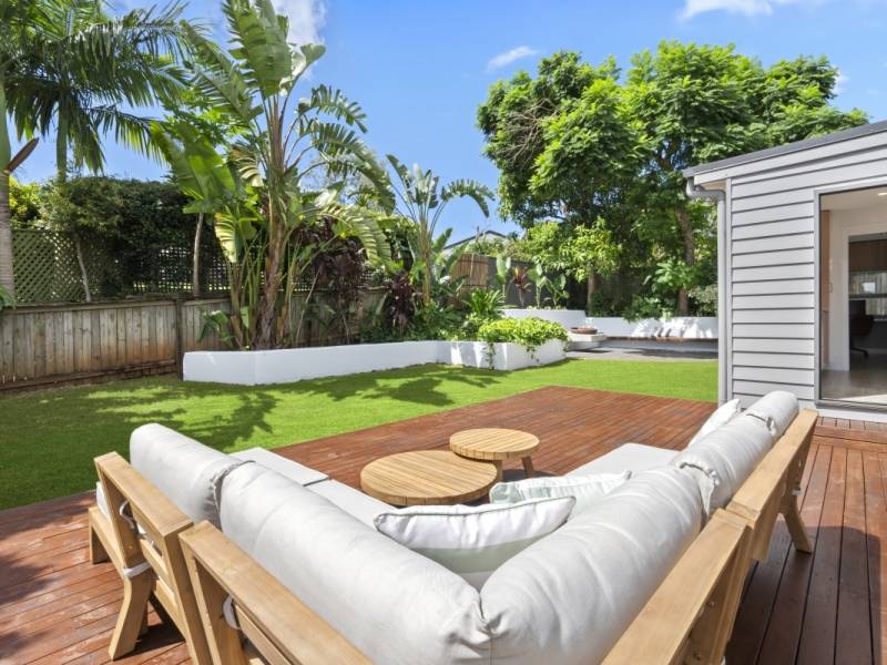 76 Plateau Crescent, Carrara, QLD 4211 AUS