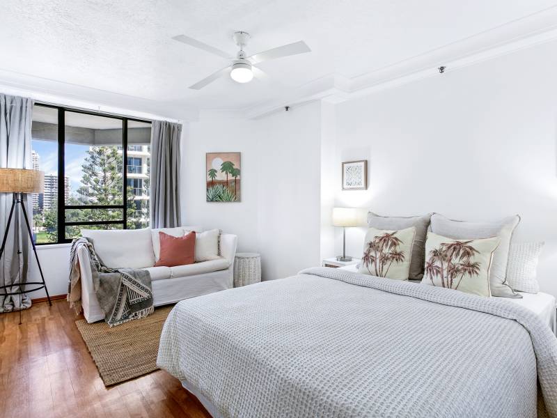 601/5 Enderley Avenue, Surfers Paradise, QLD 4217 AUS