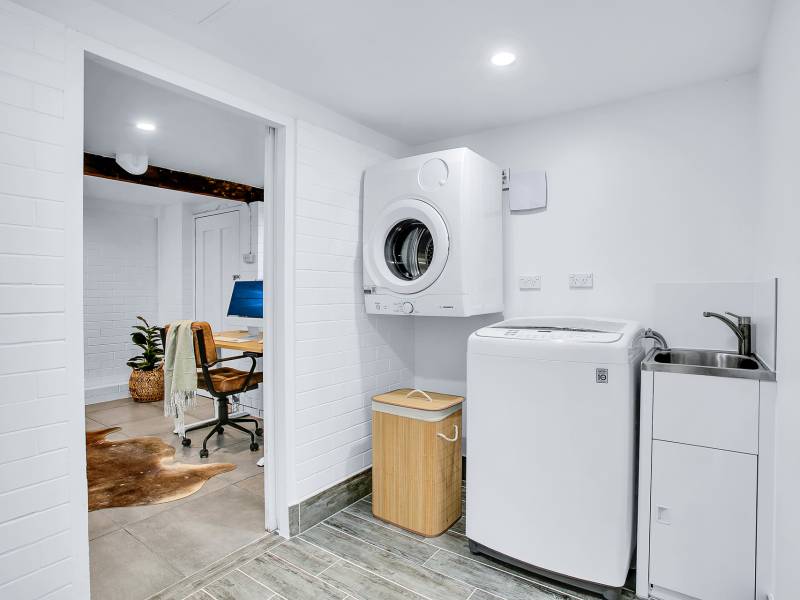 19 Gilmour Lane, Southport, QLD 4215 AUS