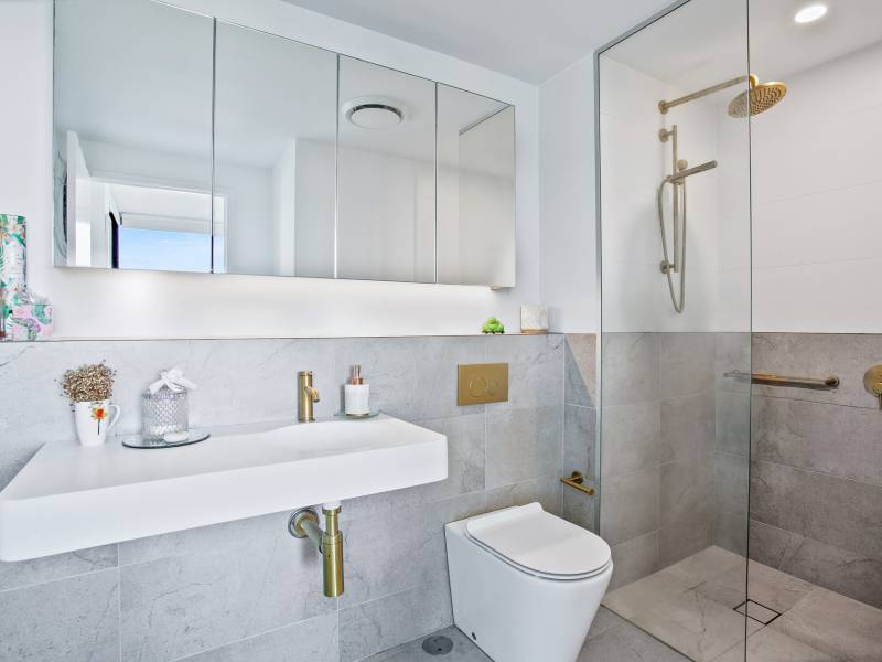 1206/372 Marine Parade, Labrador, QLD 4215 AUS