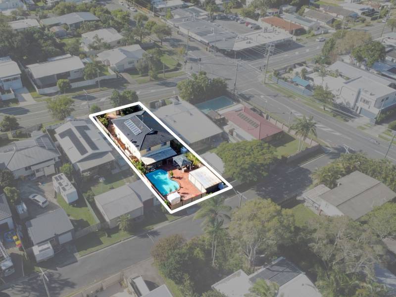 86 Central Street, Labrador, QLD 4215 AUS