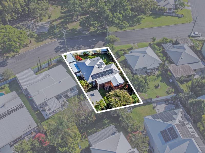 42 Lind Avenue, Southport, QLD 4215 AUS