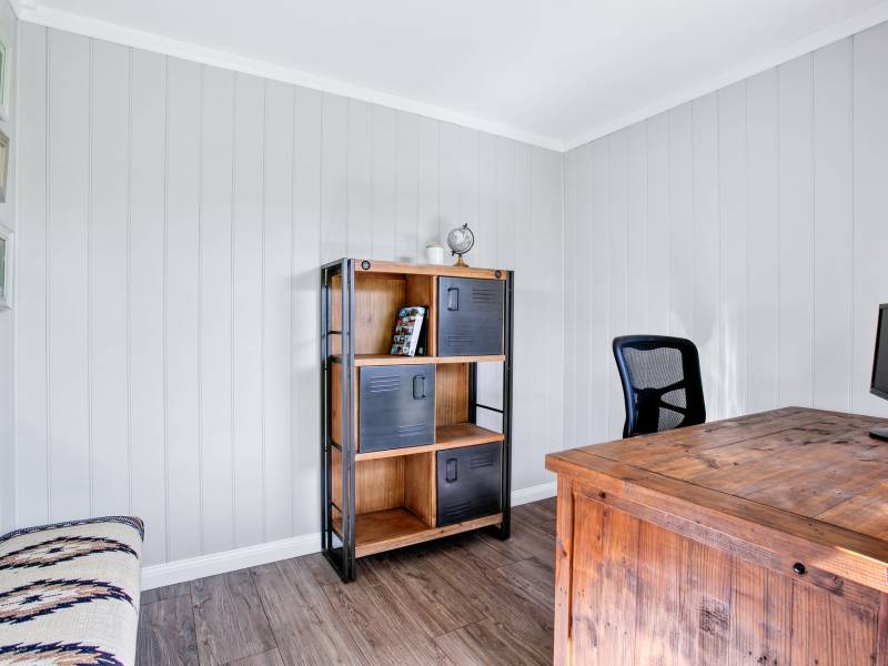 42 Lind Avenue, Southport, QLD 4215 AUS