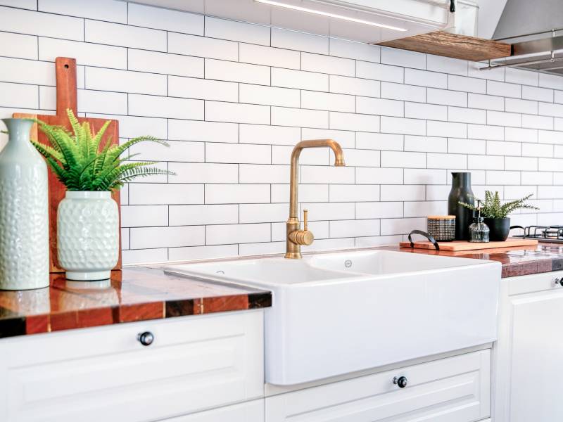 42 Lind Avenue, Southport, QLD 4215 AUS