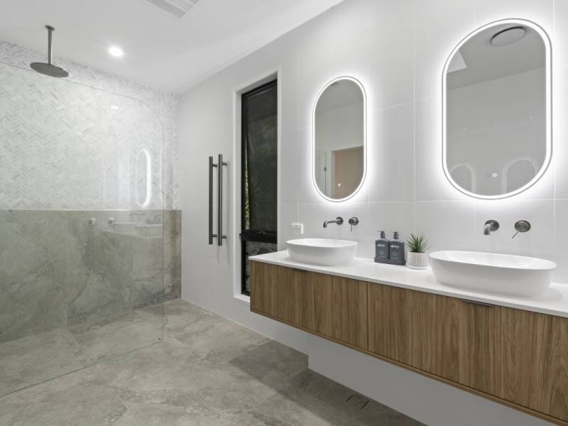 41-43 Pebblecreek Road, Bonogin, QLD 4213 AUS