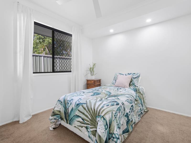 1/39 Morinda Way, Labrador, QLD 4215 AUS