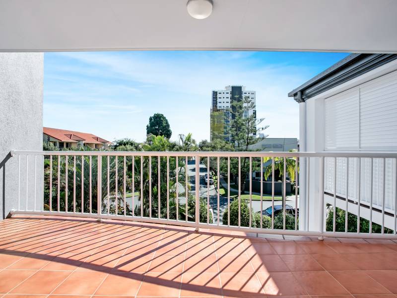 19/8 Dalpura Street, Surfers Paradise, QLD 4217 AUS