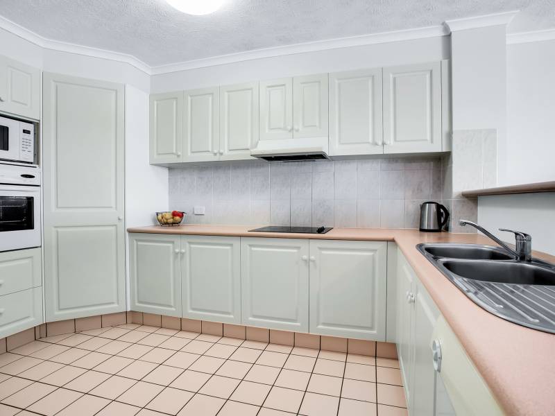 19/8 Dalpura Street, Surfers Paradise, QLD 4217 AUS