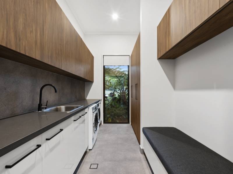 66 Burley Griffin Drive, Maudsland, QLD 4210 AUS