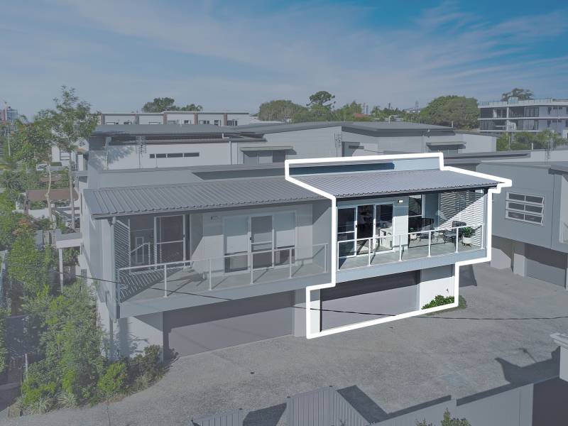 2/134 Eugaree Street, Southport, QLD 4215 AUS