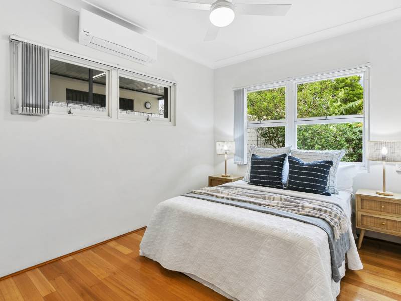 45 Central Street, Labrador, QLD 4215 AUS