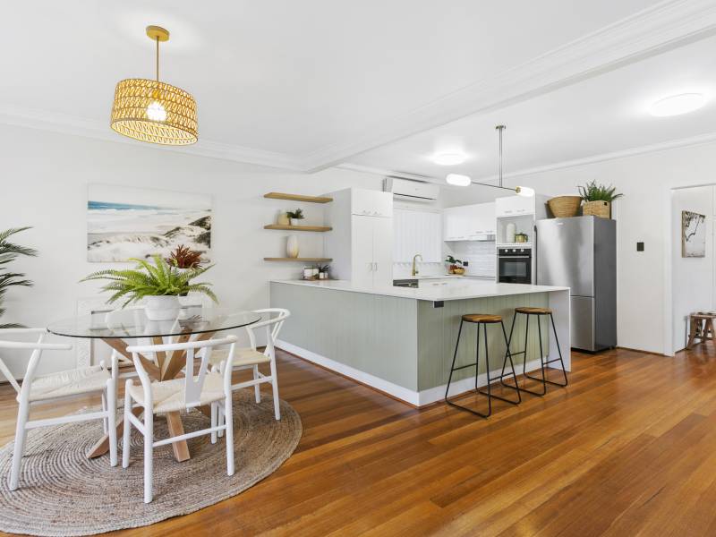 45 Central Street, Labrador, QLD 4215 AUS