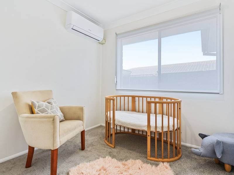 9 Murchison Street, Pacific Pines, QLD 4211 AUS