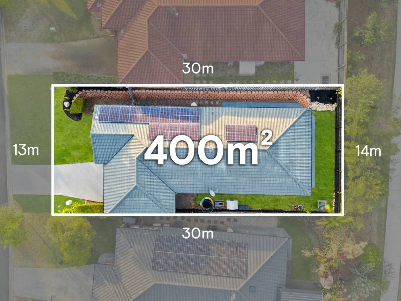 9 Murchison Street, Pacific Pines, QLD 4211 AUS