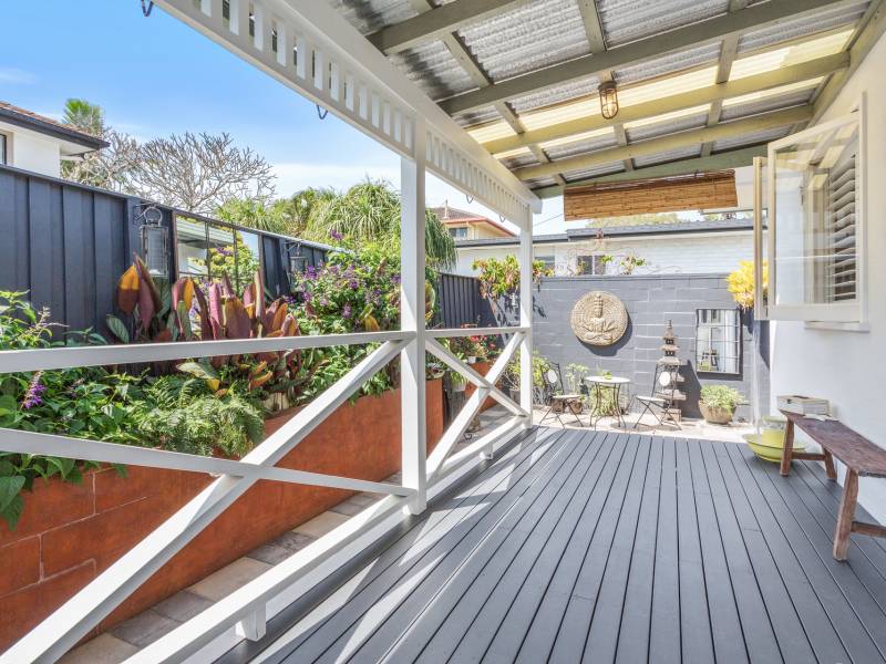 1/67 Walton Street, Southport, QLD 4215 AUS