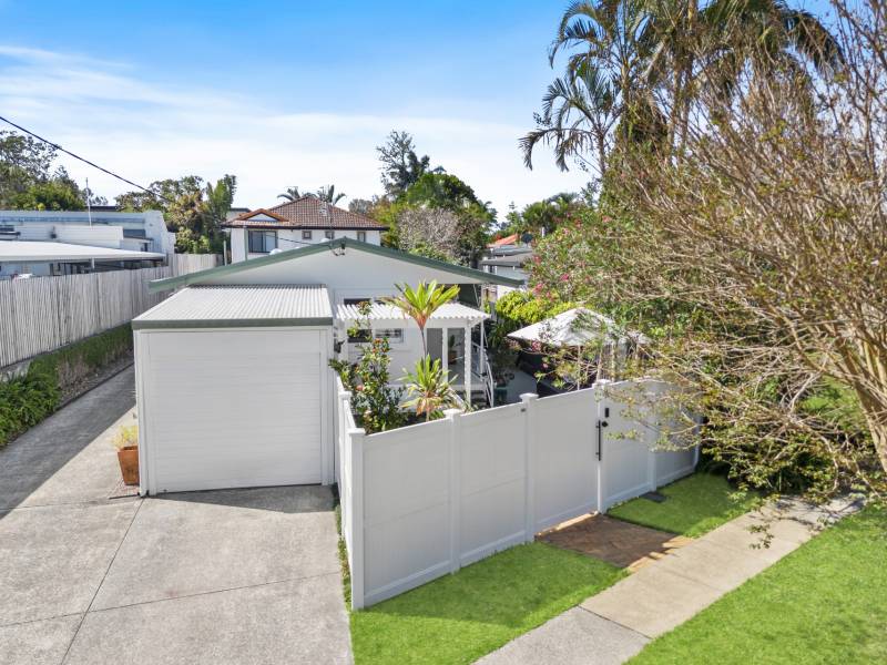 1/67 Walton Street, Southport, QLD 4215 AUS
