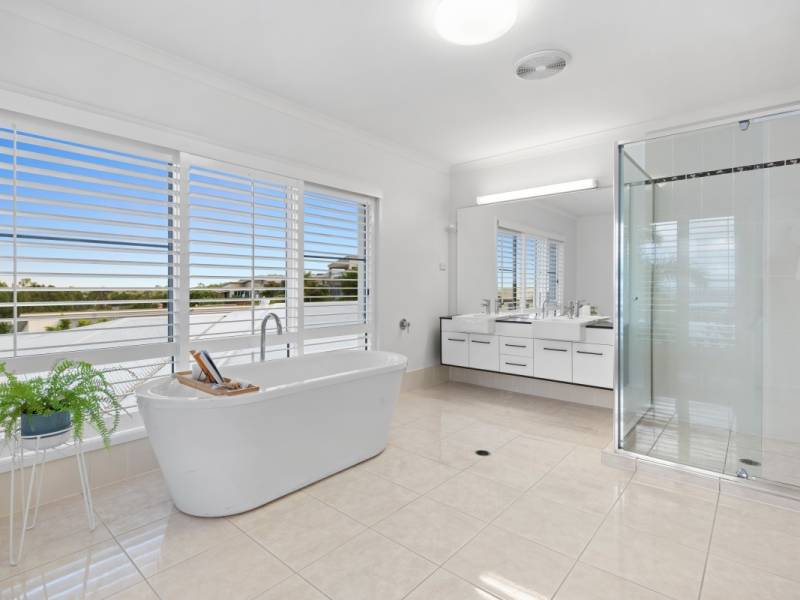 22 Culgoora Crescent, Reedy Creek, QLD 4227 AUS
