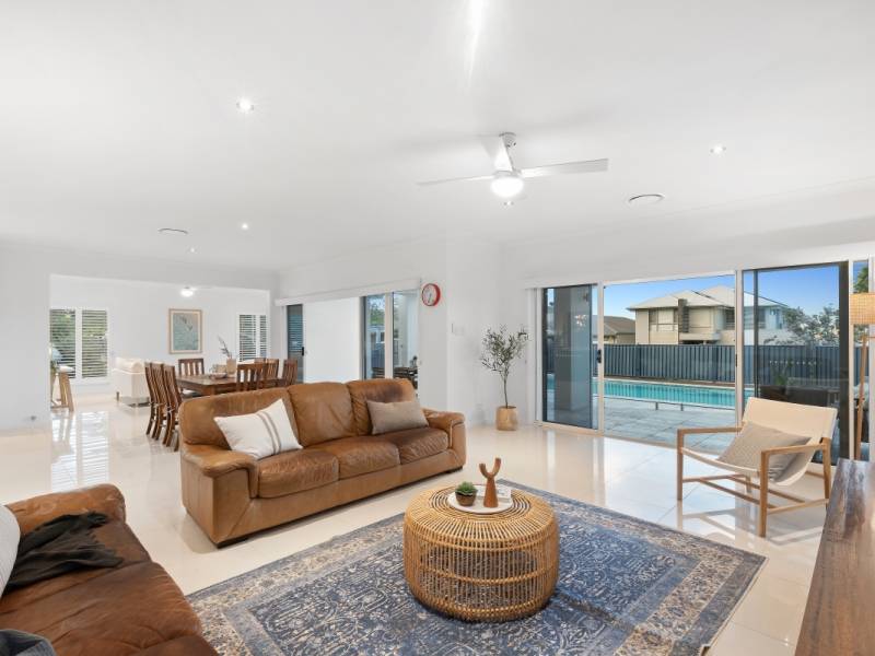 22 Culgoora Crescent, Reedy Creek, QLD 4227 AUS