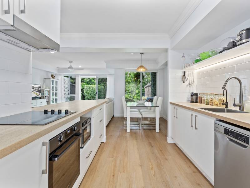 21/1 Bronberg Court, Southport, QLD 4215 AUS