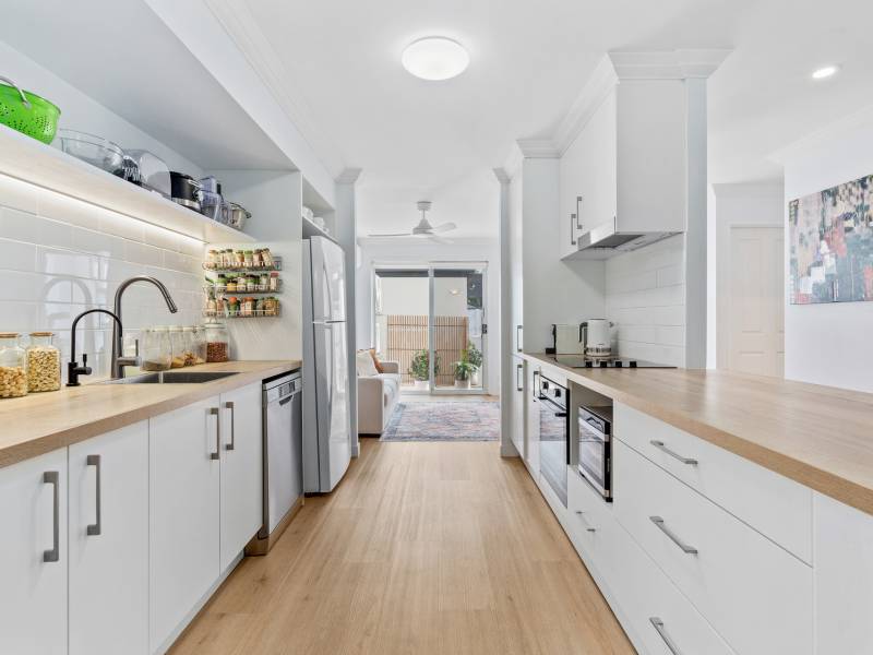 21/1 Bronberg Court, Southport, QLD 4215 AUS