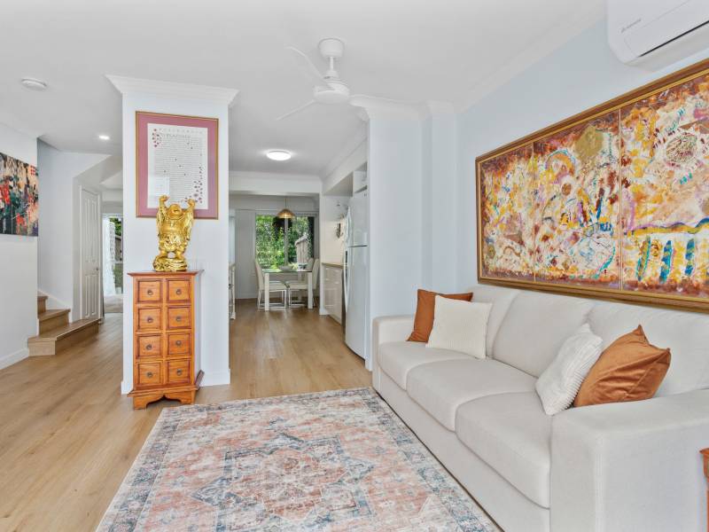 21/1 Bronberg Court, Southport, QLD 4215 AUS