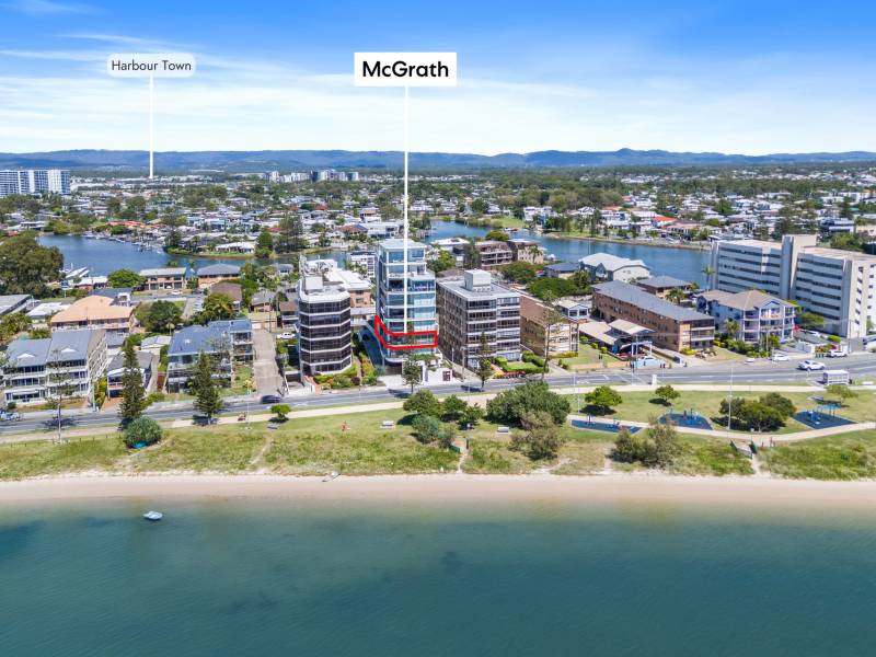 2/536 Marine Parade, Biggera Waters, QLD 4216 AUS
