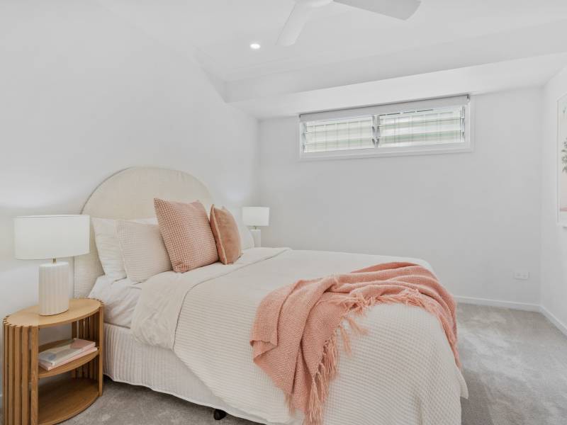 63 Gordon Street, Labrador, QLD 4215 AUS