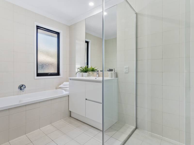 8/8 Gordon Street, Labrador, QLD 4215 AUS