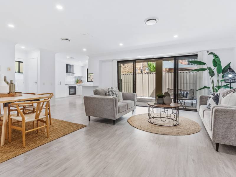 8/8 Gordon Street, Labrador, QLD 4215 AUS