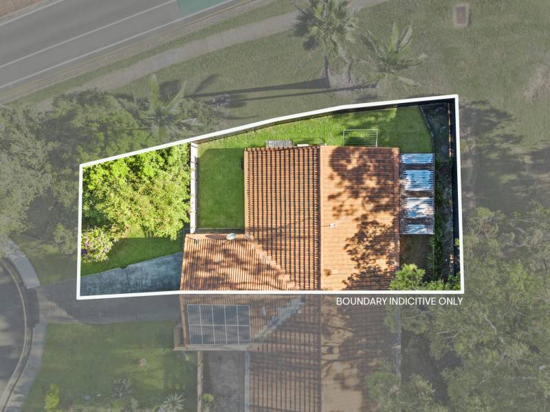 2/307 Government Road, Labrador, QLD 4215 AUS