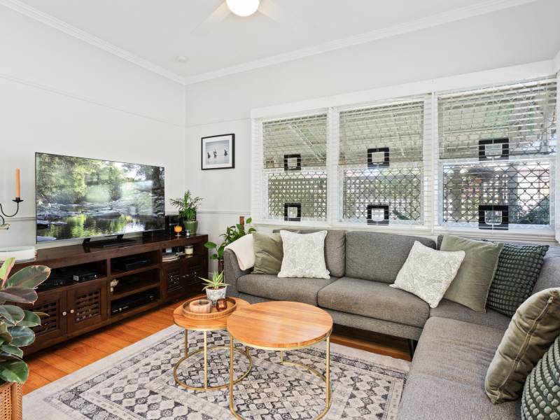 44 Brooke Avenue, Southport, QLD 4215 AUS