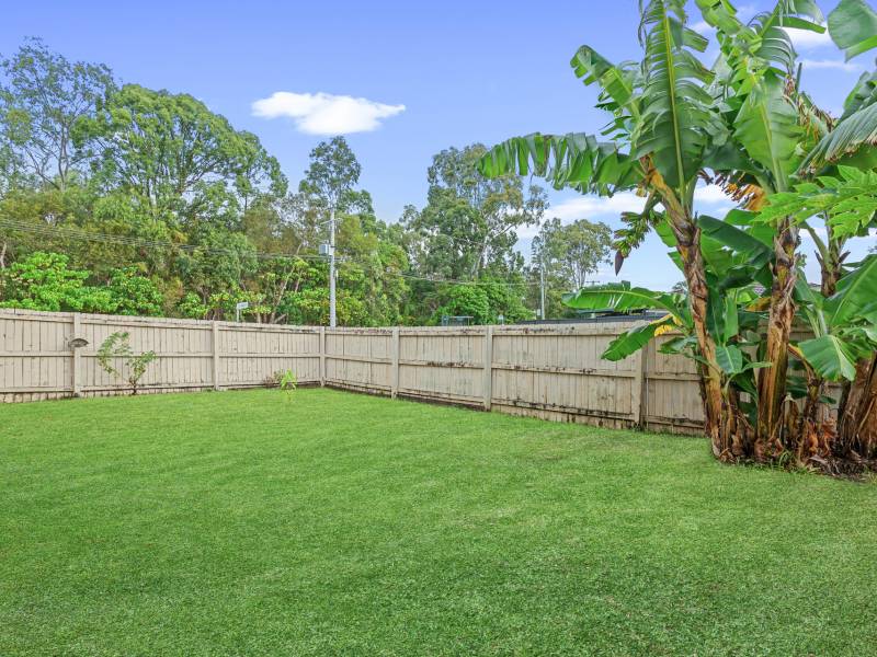 2/243 Government Road, Labrador, QLD 4215 AUS
