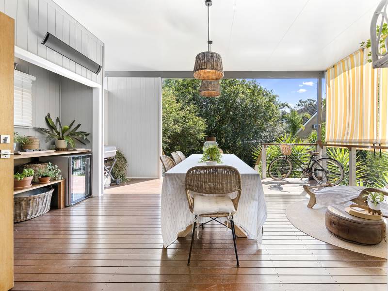 13 Saltash Street, Labrador, QLD 4215 AUS