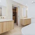2/536 Marine Parade, Biggera Waters, QLD 4216 AUS