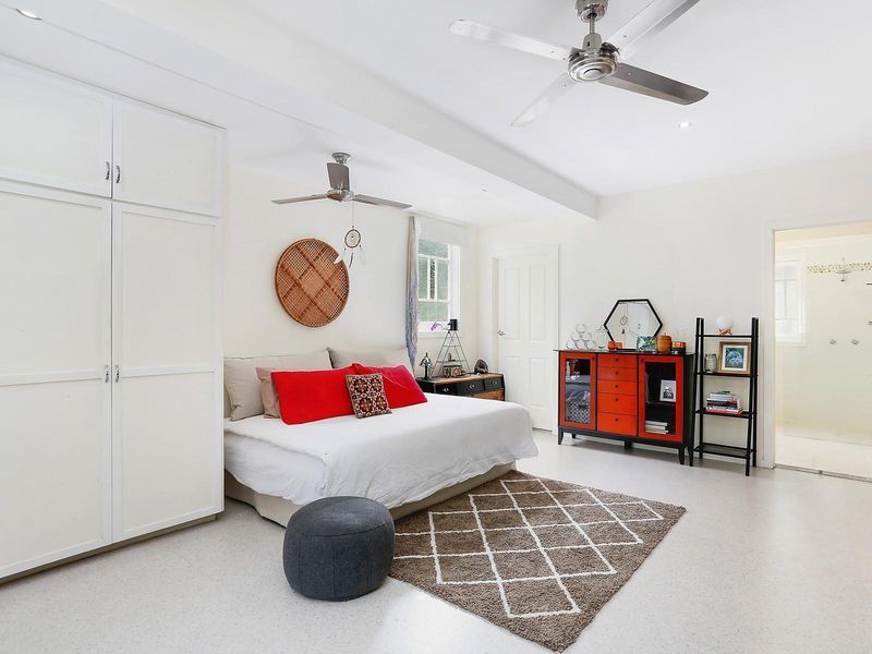 1/2 Musgrave Avenue, Southport, QLD 4215 AUS