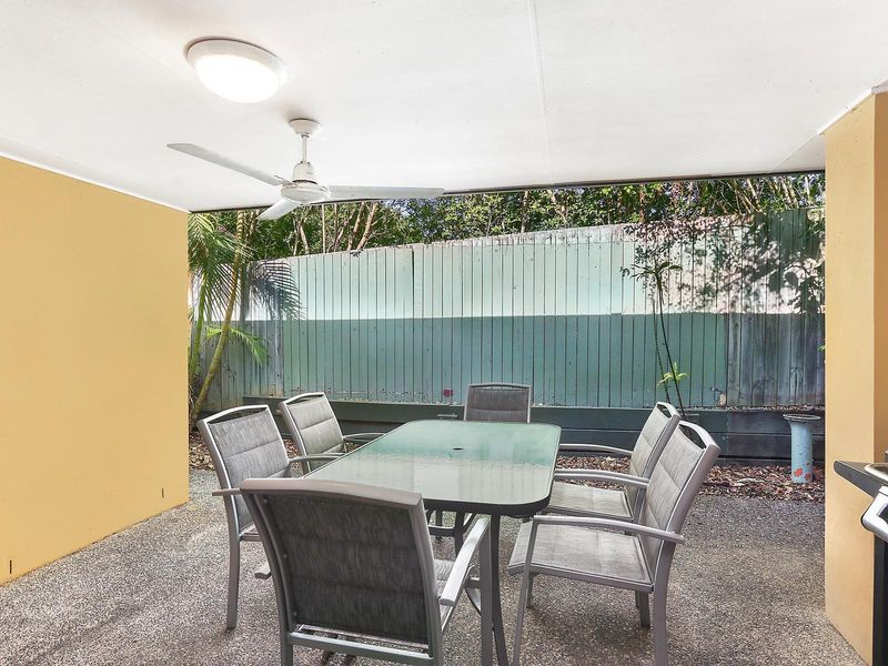 8/13 Schneider Avenue, Labrador, QLD 4215 AUS