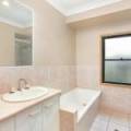 8/13 Schneider Avenue, Labrador, QLD 4215 AUS