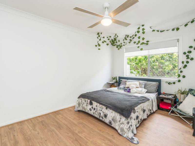 11 Judith Avenue, Southport, QLD 4215 AUS