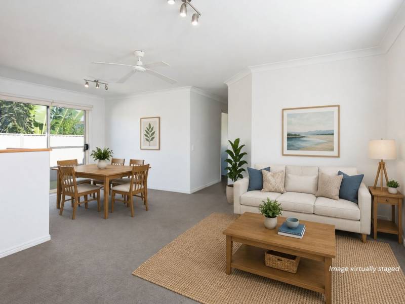 2/497 Pine Ridge Road, Runaway Bay, QLD 4216 AUS