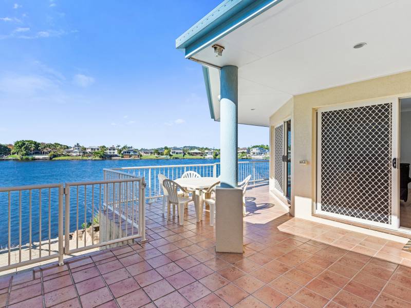 6 Massachusetts Court, Varsity Lakes, QLD 4227 AUS